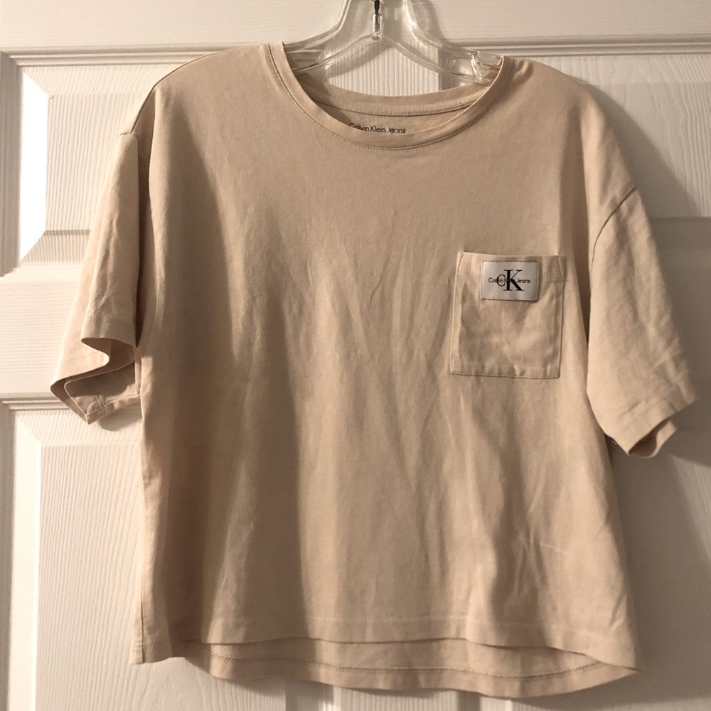 Women’s Cropped Calvin Klein Tee